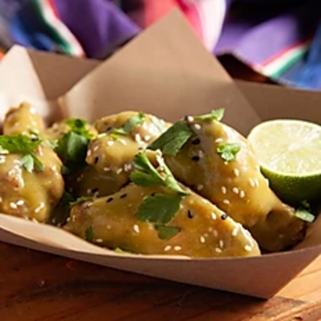 Verde Wings.